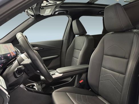 Used 2025 BMW X1 xDrive28i w/ Technology Package image 5