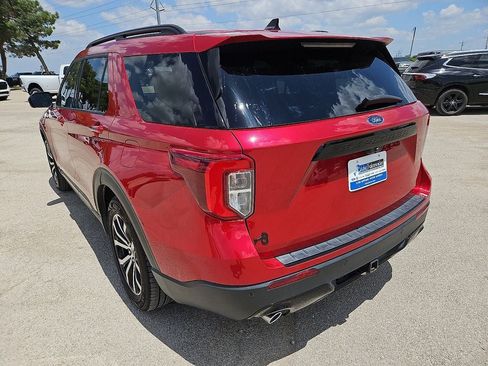 Used 2022 Ford Explorer ST-Line w/ Class IV Trailer Tow Package RWD image 5