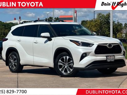 Used 2022 Toyota Highlander XLE