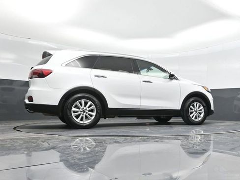 Used 2019 Kia Sorento LX w/ Option Group 020 image 38
