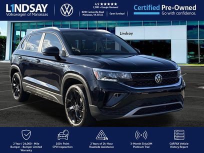 Used 2023 Volkswagen Taos SE w/ Panoramic Sunroof Package