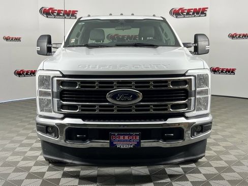 Used 2024 Ford F350 XLT image 4