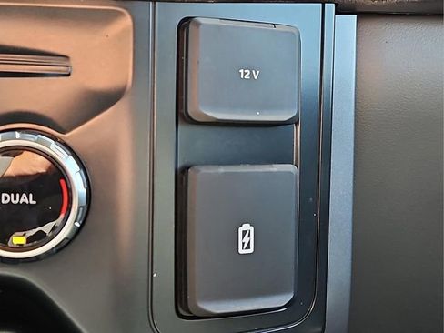 Used 2025 Ford F150 XLT w/ Equipment Group 301A Standard image 24