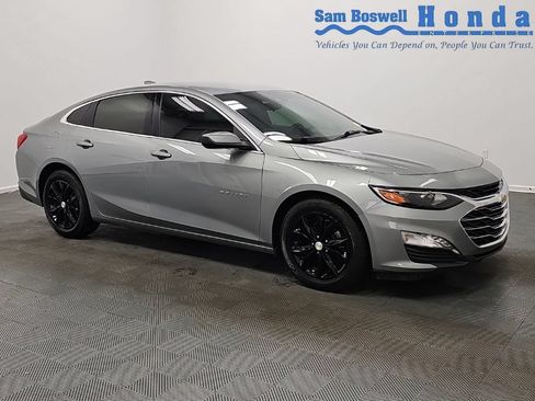 Used 2024 Chevrolet Malibu LT FWD image 1