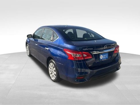 Used 2019 Nissan Sentra S image 6