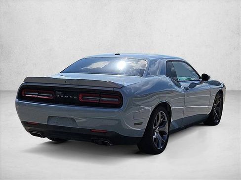 Used 2021 Dodge Challenger R/T RWD image 5
