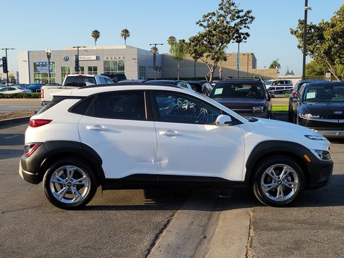 Certified 2023 Hyundai Kona SEL w/ Cargo Package FWD image 6