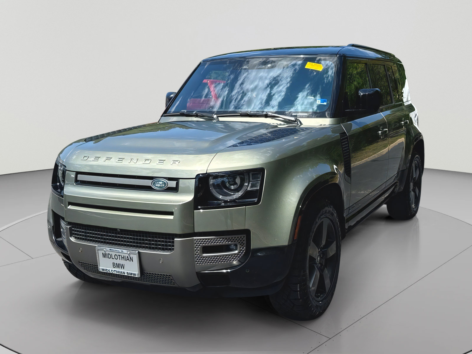 Used 2021 Land Rover Defender 110 X-Dynamic HSE AWD/4WD image 1