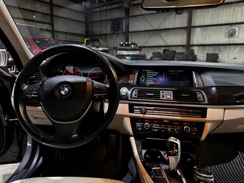 Used 2014 BMW 528i Sedan image 28