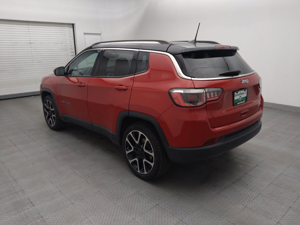 Used 2018 Jeep Compass Limited w/ Navigation Group FWD image 3