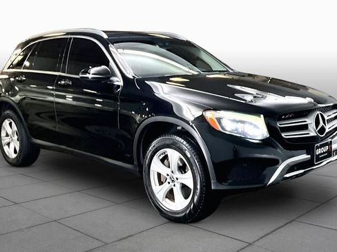 Certified 2018 Mercedes-Benz GLC 300 4MATIC image 3