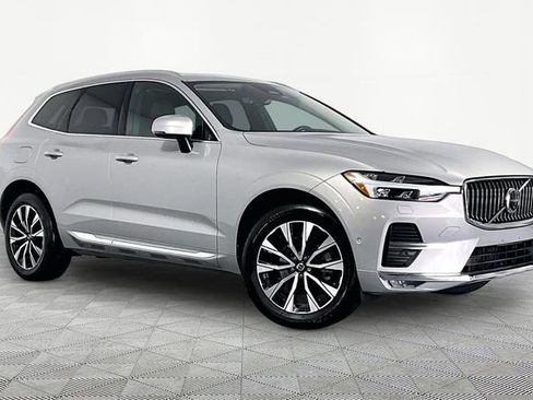 Used 2023 Volvo XC60 B5 Plus AWD/4WD image 1