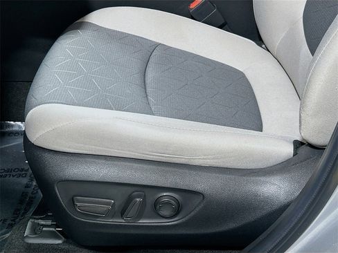 Used 2023 Toyota RAV4 XLE image 16