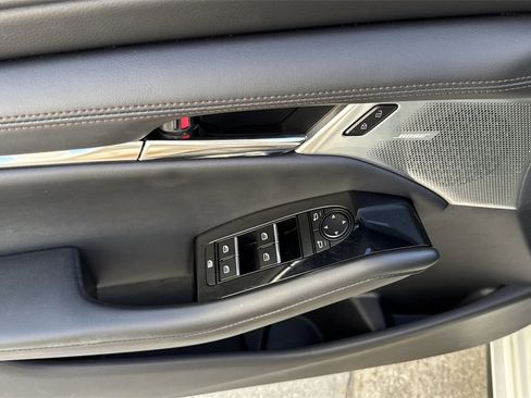 Certified 2022 MAZDA MAZDA3 s image 40