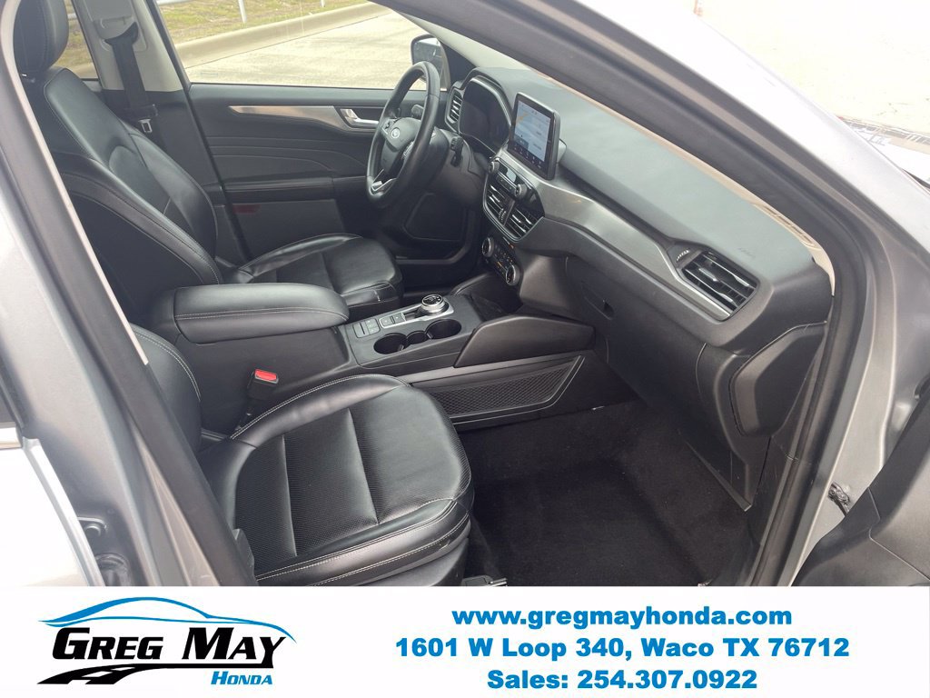 Used 2022 Ford Escape Titanium AWD/4WD image 27
