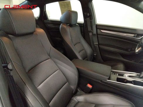 Used 2020 Honda Accord Sport image 33