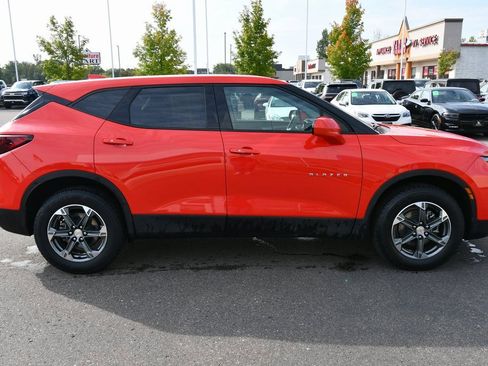 Certified 2025 Chevrolet Blazer LT image 9