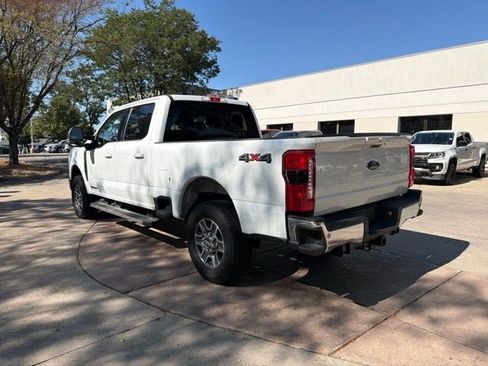 Used 2025 Ford F250 Lariat AWD/4WD image 4