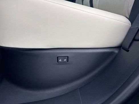 New 2026 Lexus RX 350 350 Luxury w/ Convenience Package image 38