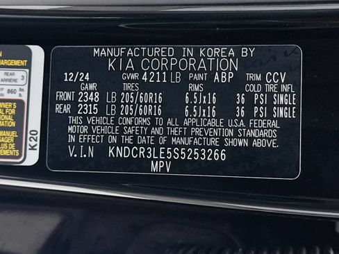 Certified 2025 Kia Niro EX FWD image 39