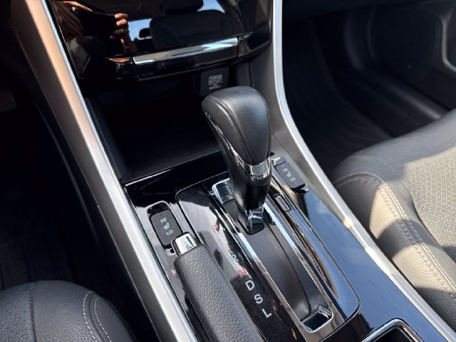 Used 2017 Honda Accord EX-L image 25