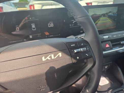 New 2026 Kia K4 EX FWD image 16