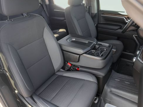Used 2025 GMC Sierra 1500 Elevation RWD image 32