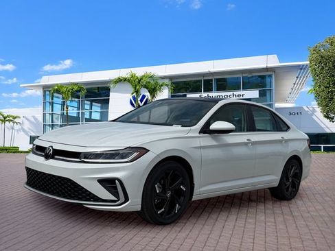 New 2026 Volkswagen Jetta SE FWD image 3