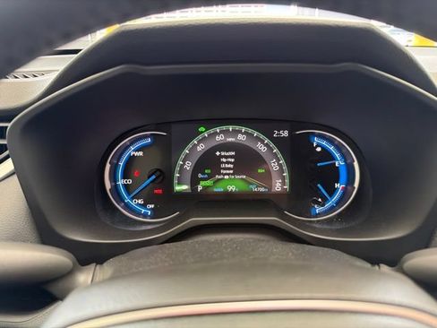 Certified 2023 Toyota RAV4 SE AWD/4WD image 17