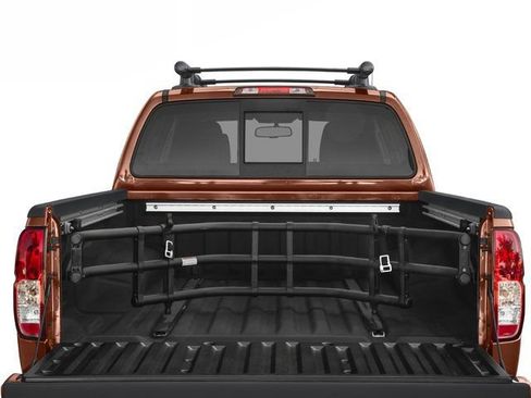 Used 2018 Nissan Frontier PRO-4X AWD/4WD image 15