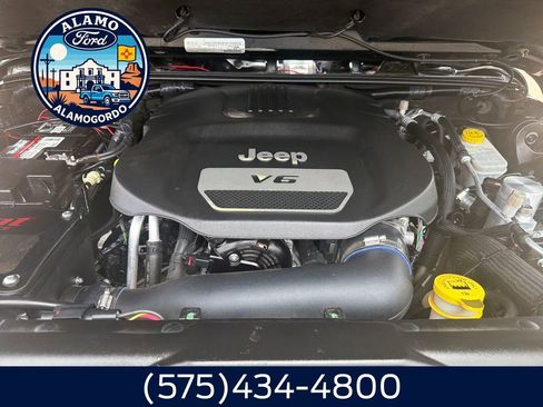 Used 2017 Jeep Wrangler Unlimited Rubicon AWD/4WD image 20