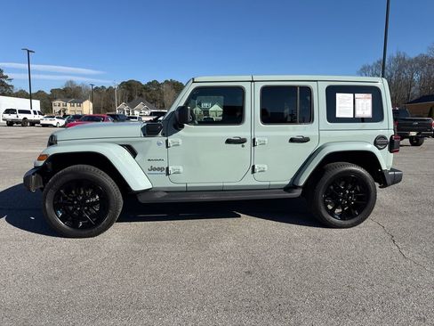 Used 2023 Jeep Wrangler Unlimited Sahara w/ Cold Weather Group image 4