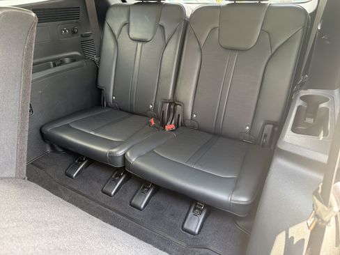 Used 2024 Kia Sorento S AWD/4WD image 30