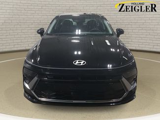 Used 2025 Hyundai Sonata Limited video 2