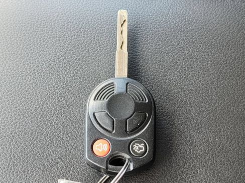 Used 2014 Ford Escape SE FWD image 35
