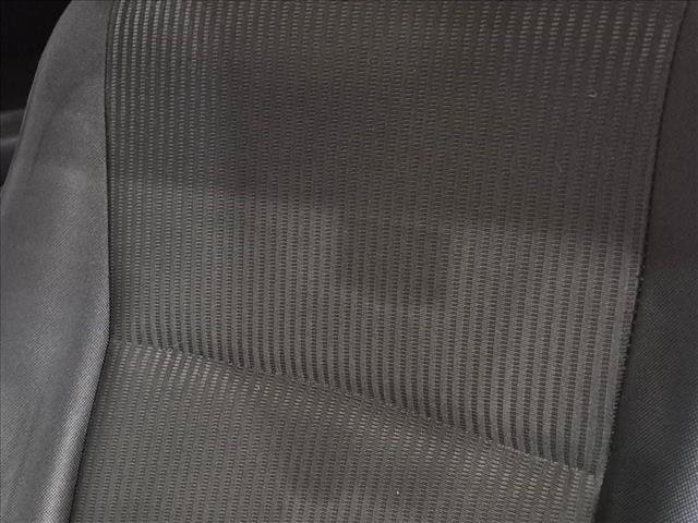 Used 2017 Toyota RAV4 LE FWD image 10