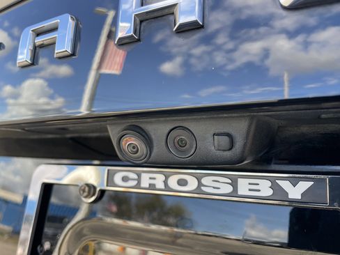 Used 2023 Chevrolet Tahoe High Country w/ Premium Package 2 image 5