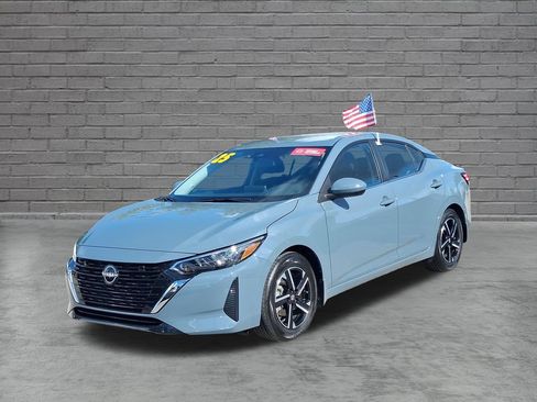 Used 2025 Nissan Sentra SV w/ All-Weather Package FWD image 4