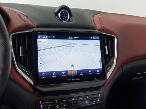 Used 2023 Maserati Ghibli GT RWD image 22