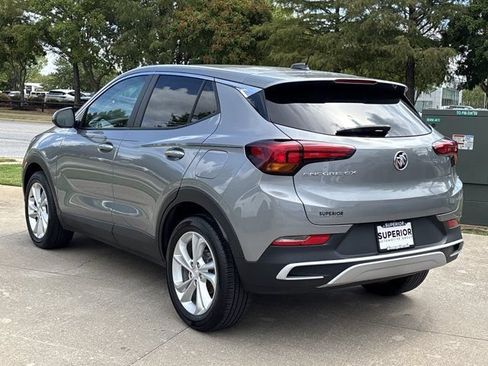 Used 2023 Buick Encore GX Preferred w/ Cold Weather Comfort Package FWD image 8