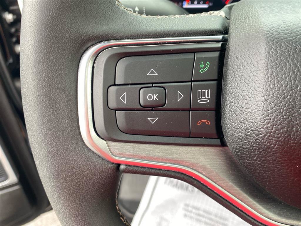 Used 2024 Jeep Wagoneer Series II AWD/4WD image 20