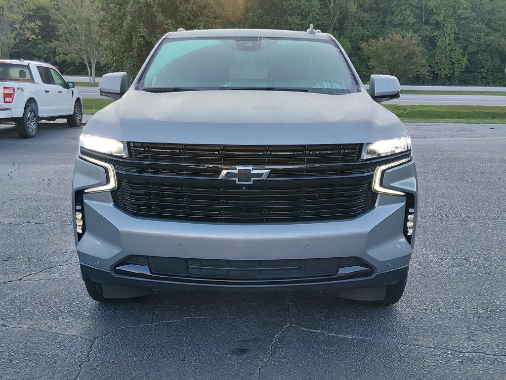 Used 2024 Chevrolet Tahoe RST w/ Luxury Package AWD/4WD image 9