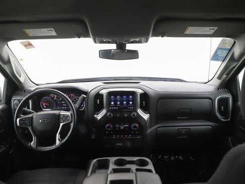 Used 2020 Chevrolet Silverado 1500 RST image 14