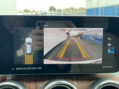 Certified 2022 Mercedes-Benz GLC 300 4MATIC image 17