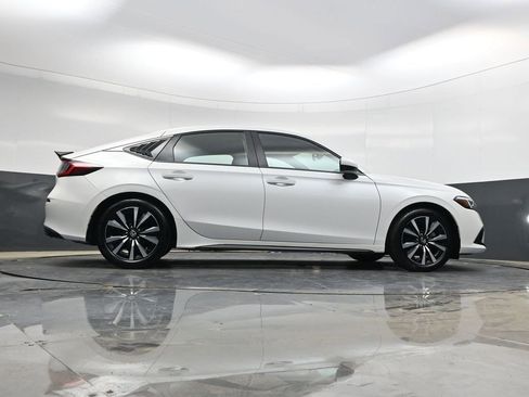 Used 2024 Honda Civic EX-L image 33