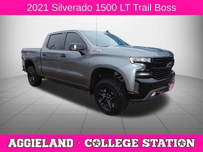 Used 2021 Chevrolet Silverado 1500 LT Trail Boss w/ Convenience Package II