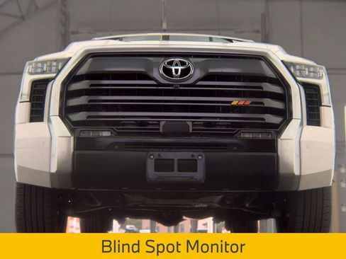 Used 2022 Toyota Tundra Limited AWD/4WD image 11