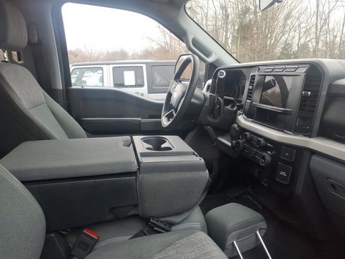 Used 2024 Ford F250 XLT image 9