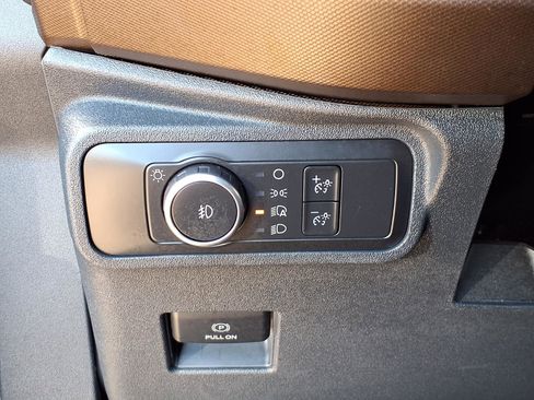 Used 2022 Ford Bronco Outer Banks AWD/4WD image 15