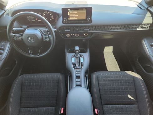 Used 2025 Honda HR-V Sport image 26